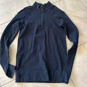 Lulu black half zip pullover